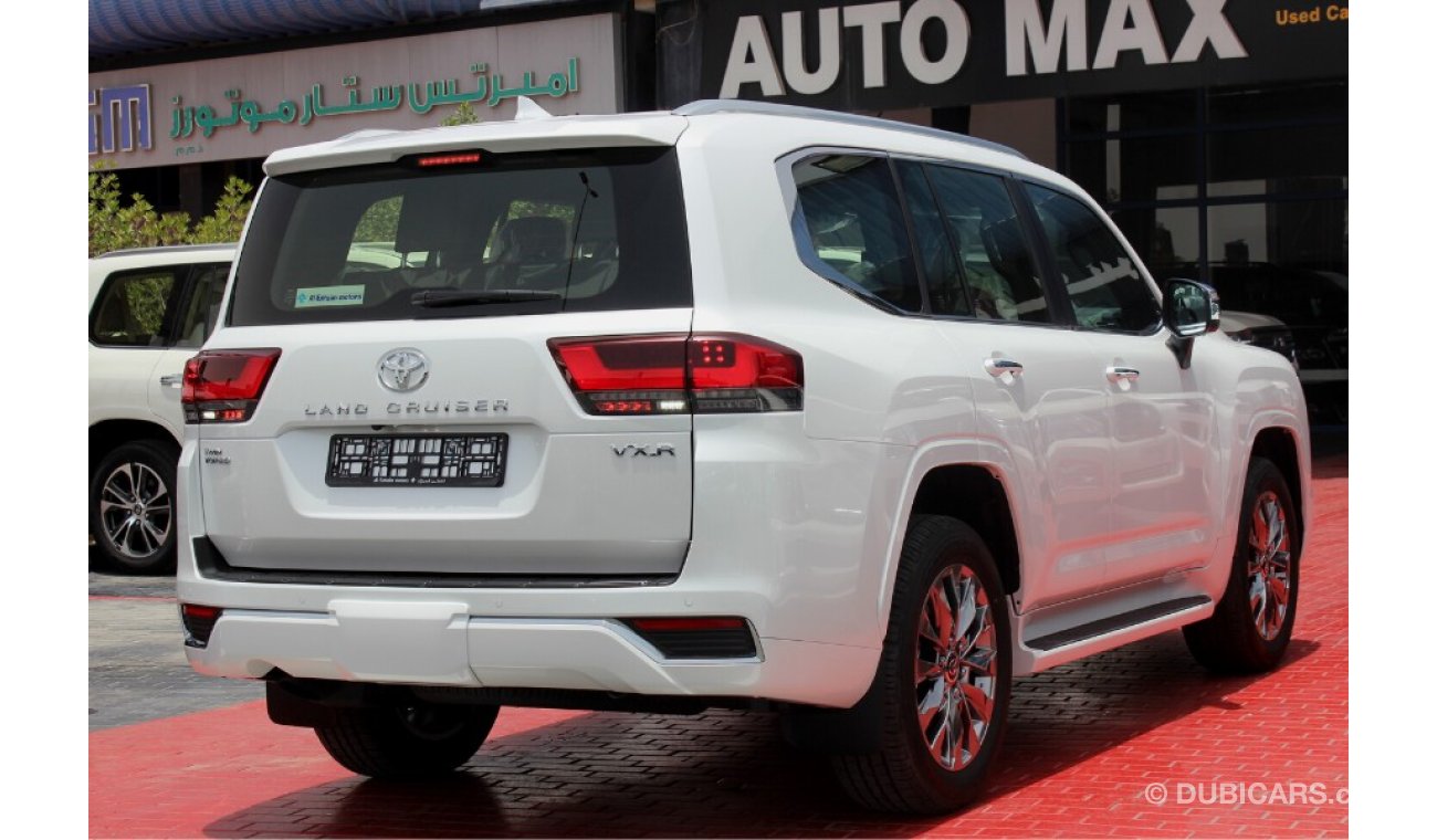 Toyota Land Cruiser (2022)  VXR V6 TWIN TURBO FULL OPTION ,GCC