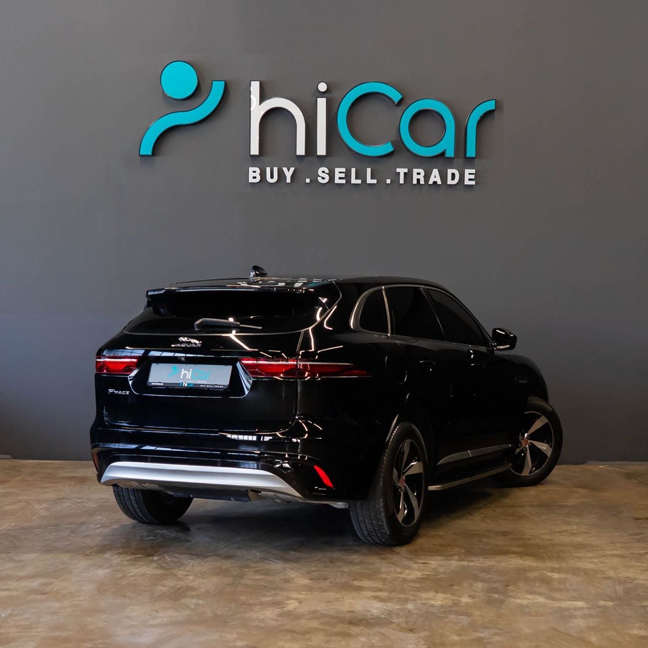 Jaguar F Pace S 2.0L AED 2,107 p.m • 0% Downpayment • Jaguar F-Pace P250 S  • 1 Year Warrant