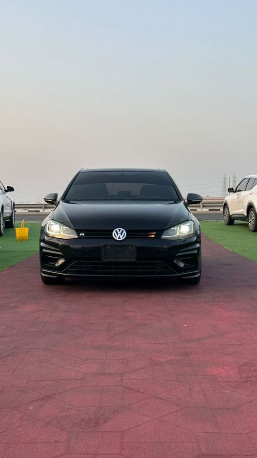 Volkswagen Golf R