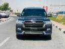 تويوتا لاند كروزر Toyota landcuriser VXR 5.7 V8 2019 Years full option Top the Range accident free