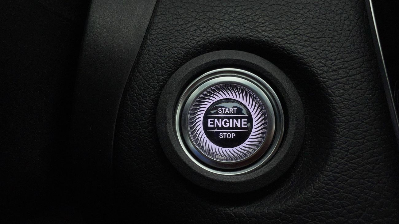 Mercedes-Benz C 200 AMG SPORT PACKAGE 2 | Zero Down Payment | Home Test Drive