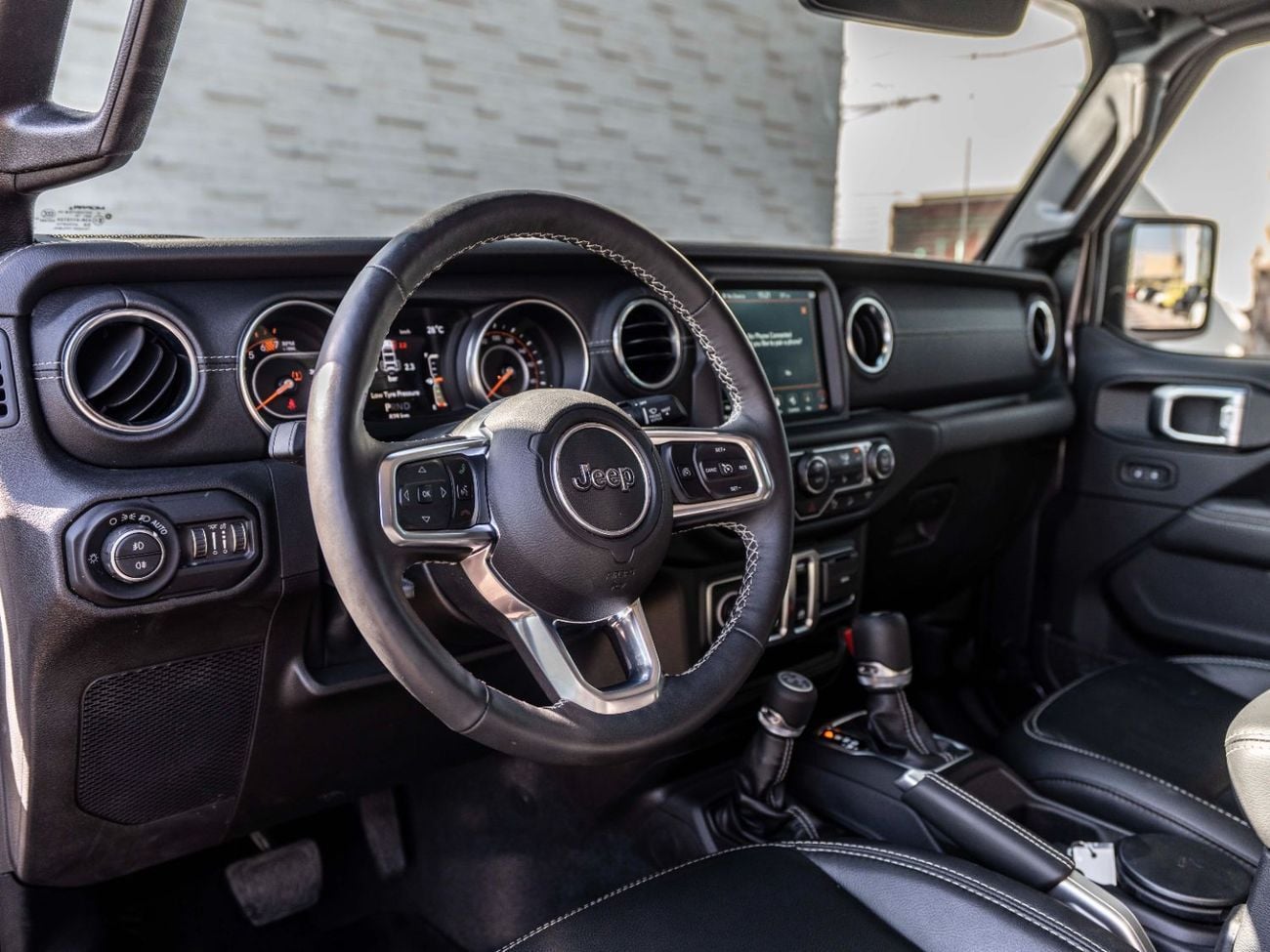 جيب رانجلر Sahara 3.6L A/T (5 Seater)