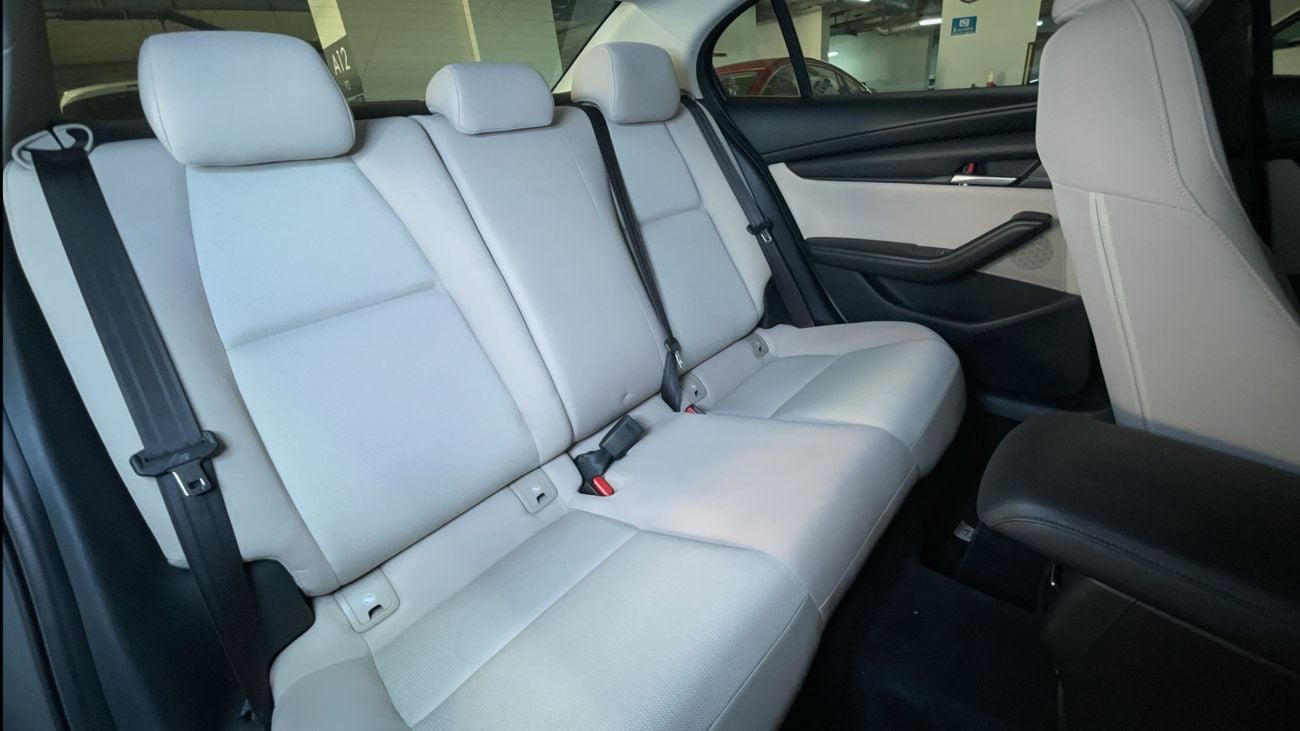 مازدا 3 SELECT 2025 SELECT | AED 883/Month | 0 DP | 30 Day Return | Warranty
