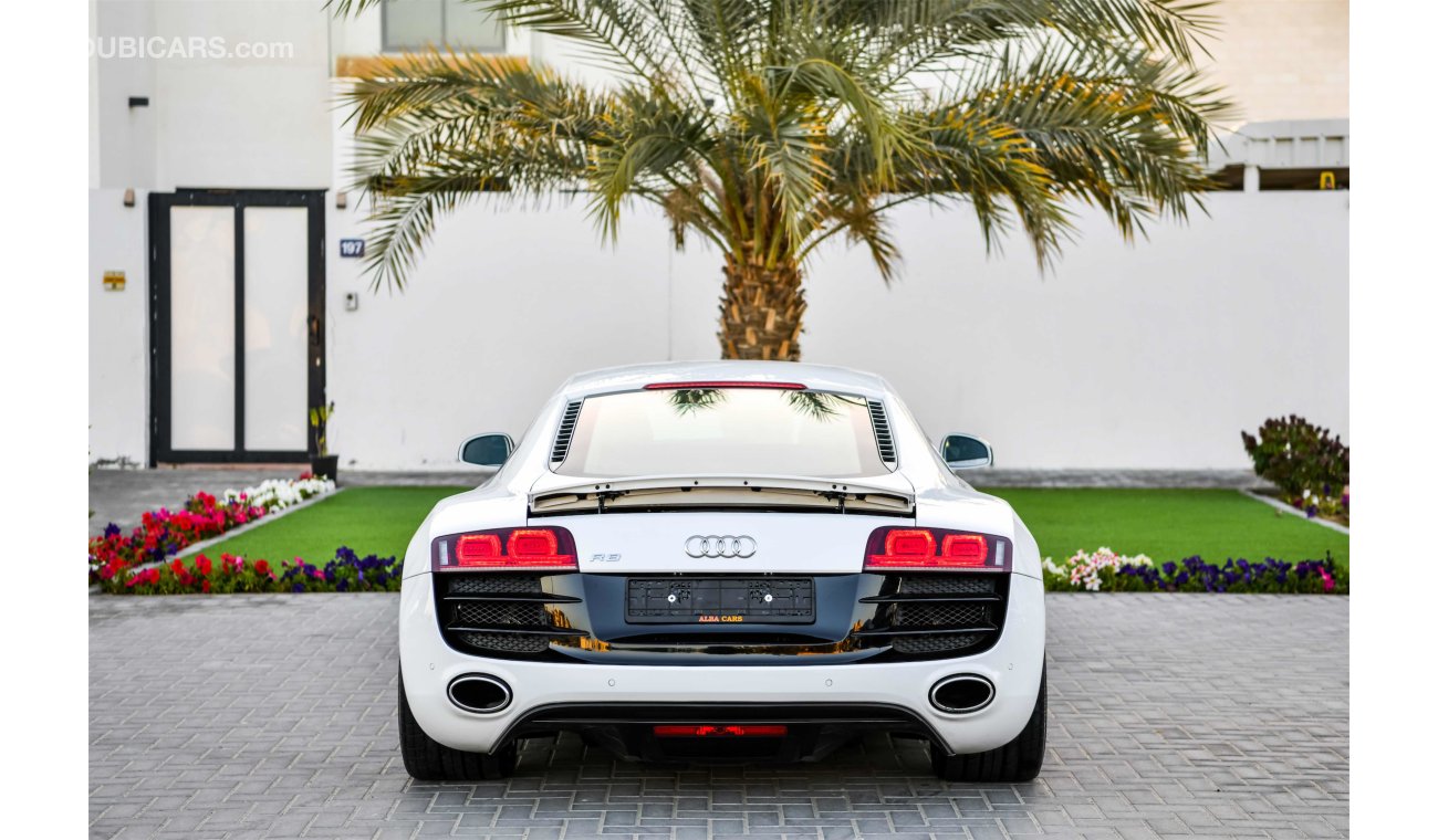 Audi R8 5.2L V10 Quattro - 2 Y Warranty! Pristine condition!  GCC - AED 4,197 per month - 0% Downpayment