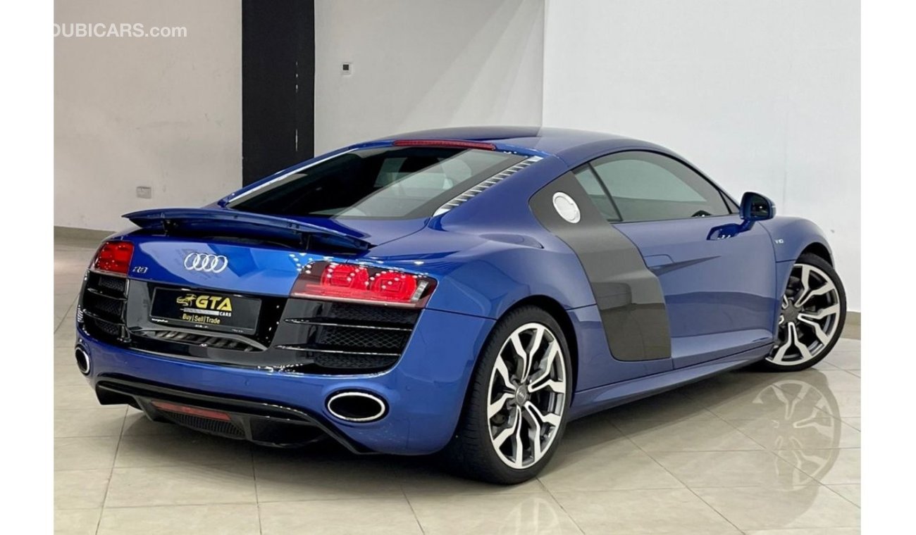 أودي R8 2012 Audi R8 V10 Full Carbon Fiber, Full Audi Service History, Low KM, GCC