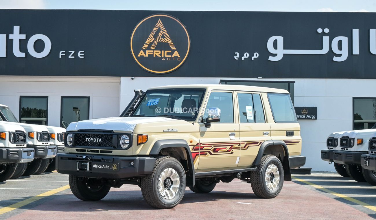 Toyota Land Cruiser 70 LC76 4.0L YM 2024 Full option
