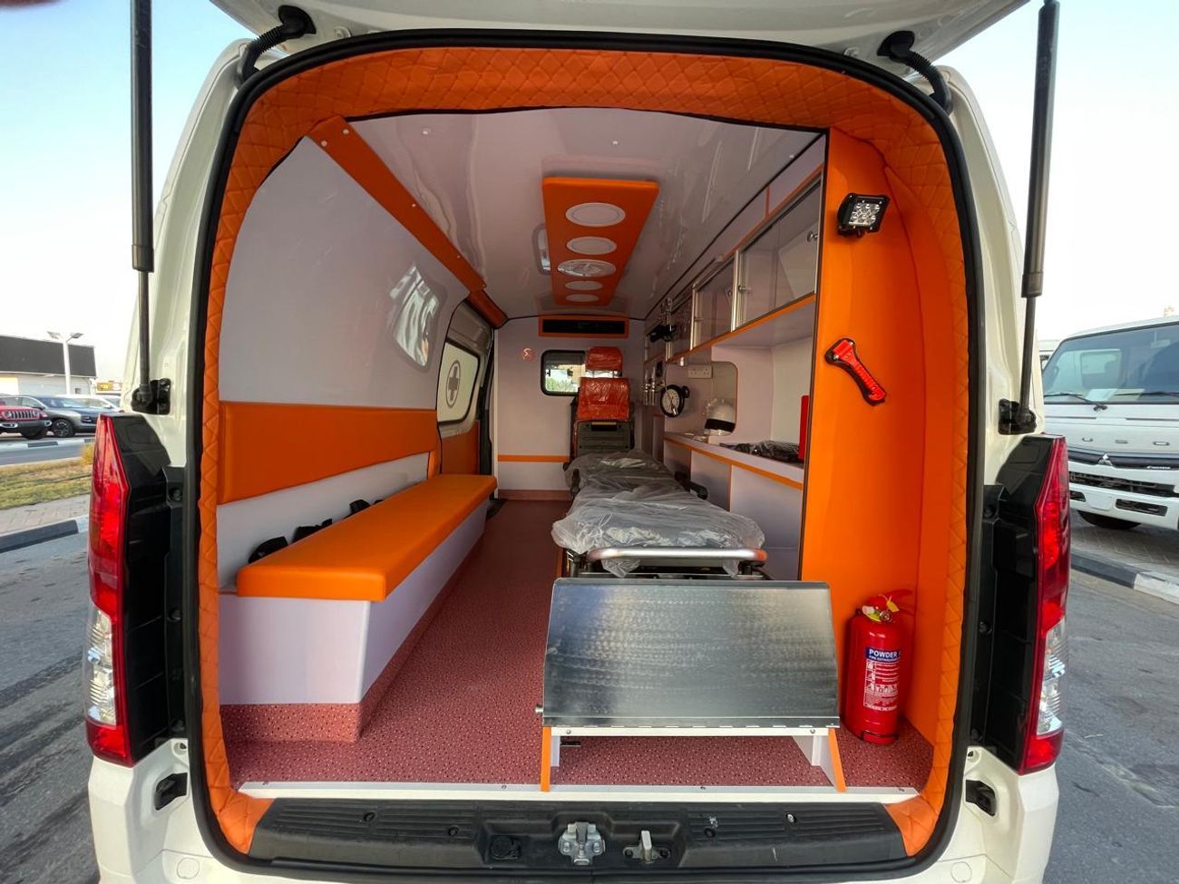 Toyota Hiace 2019 TOYOTA HIACE VAN AMBULANCE COMMUTER