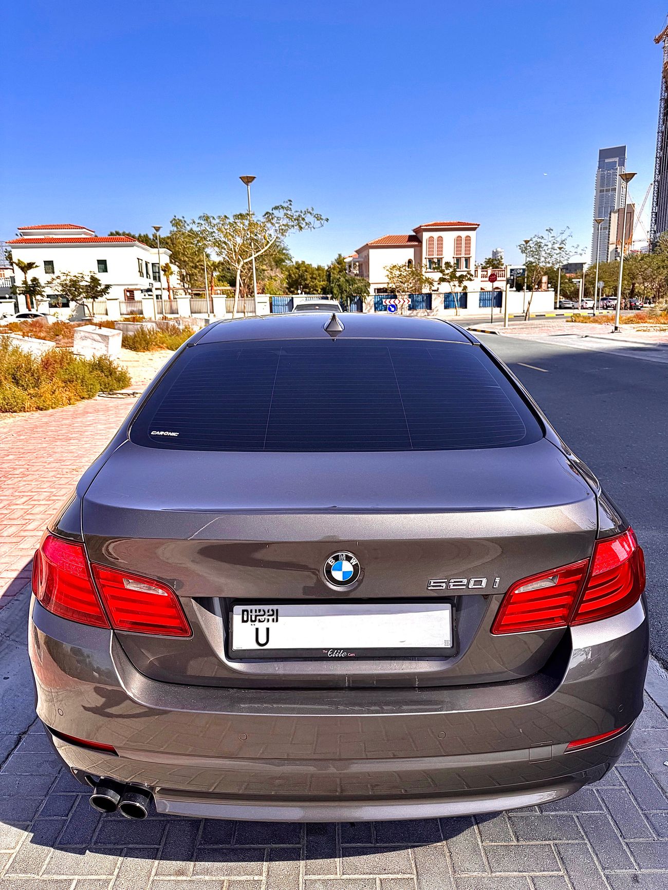 BMW 520i