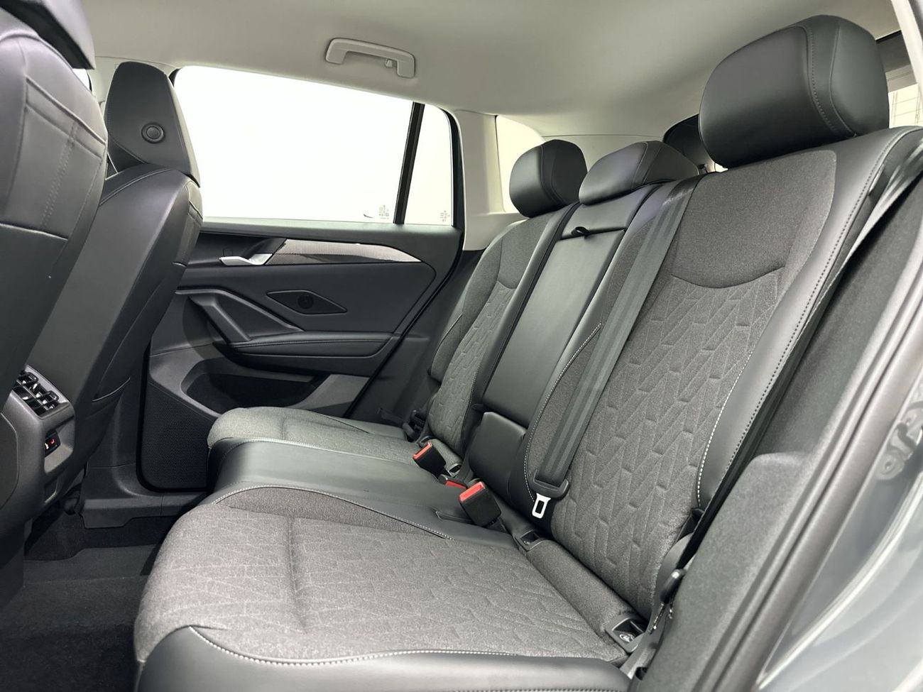 Volkswagen Tiguan LIFE Tiguan Life 1.4L | Touchscreen | Digital Cockpit | CarPlay | Android Auto | Smart Features | VW Cert