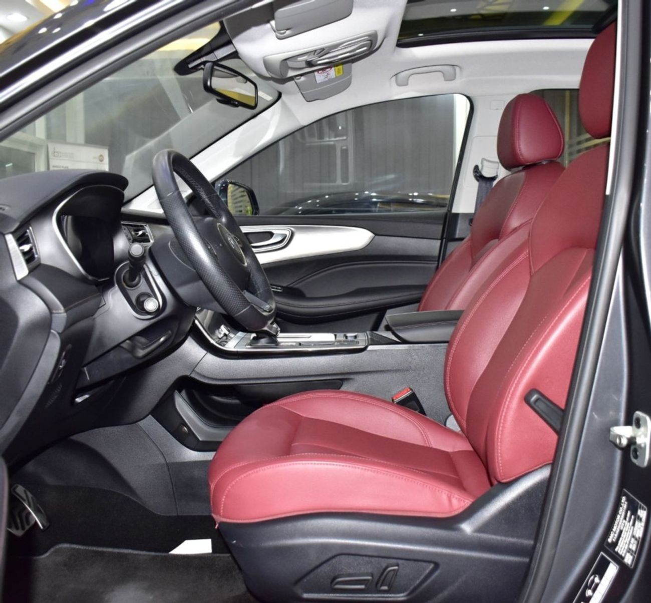 MG RX5 MG RX5 1.5L ( 2024 Model ) in Grey Color GCC Specs