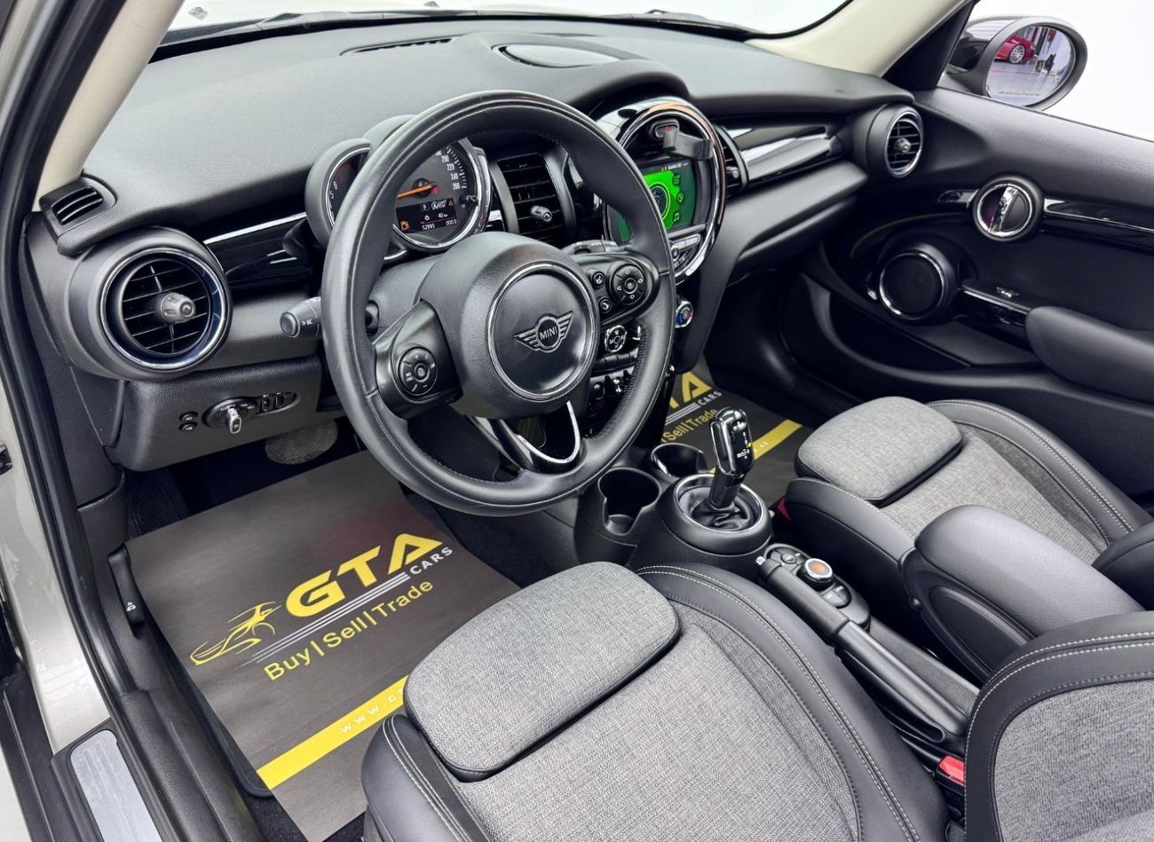 Mini Cooper Std 1.5L (4 Seater) 2020 Mini Cooper, Warranty, 2025 Mini Service Pack, Low Kms, GCC