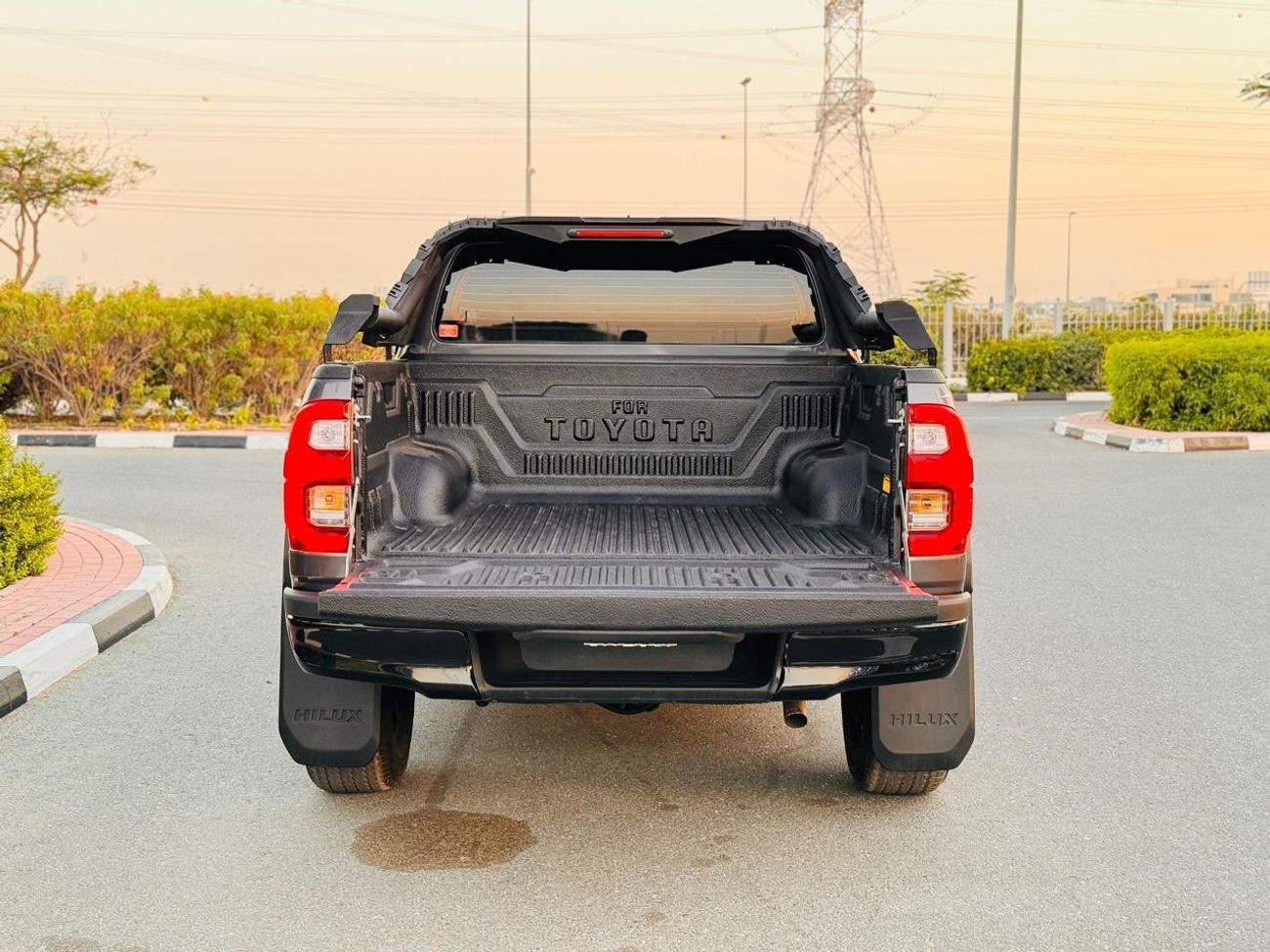 تويوتا هيلوكس -