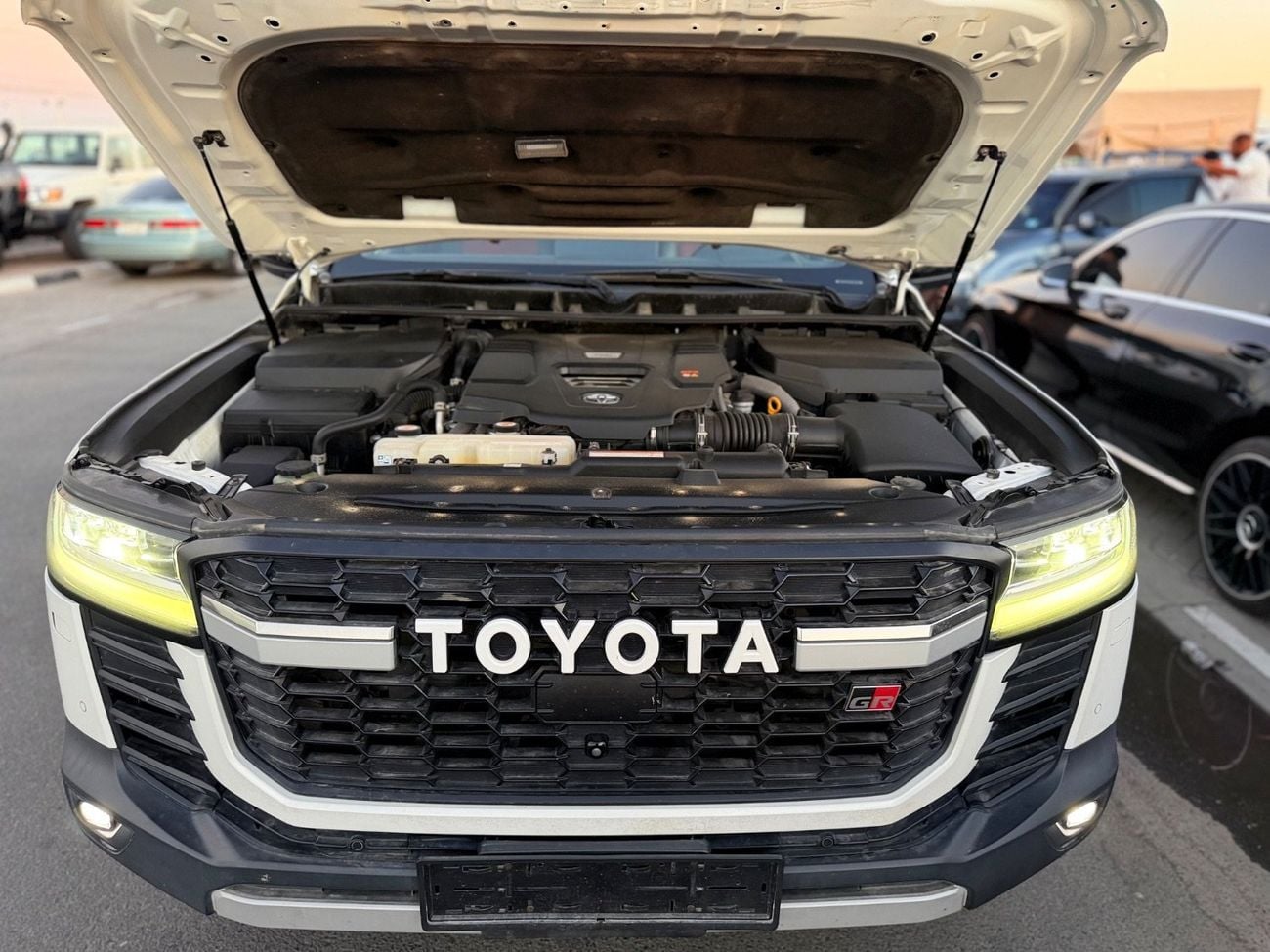 Toyota Land Cruiser GR SPORT Toyota landcuriser 3.3 TwinTurbo Diesel full option