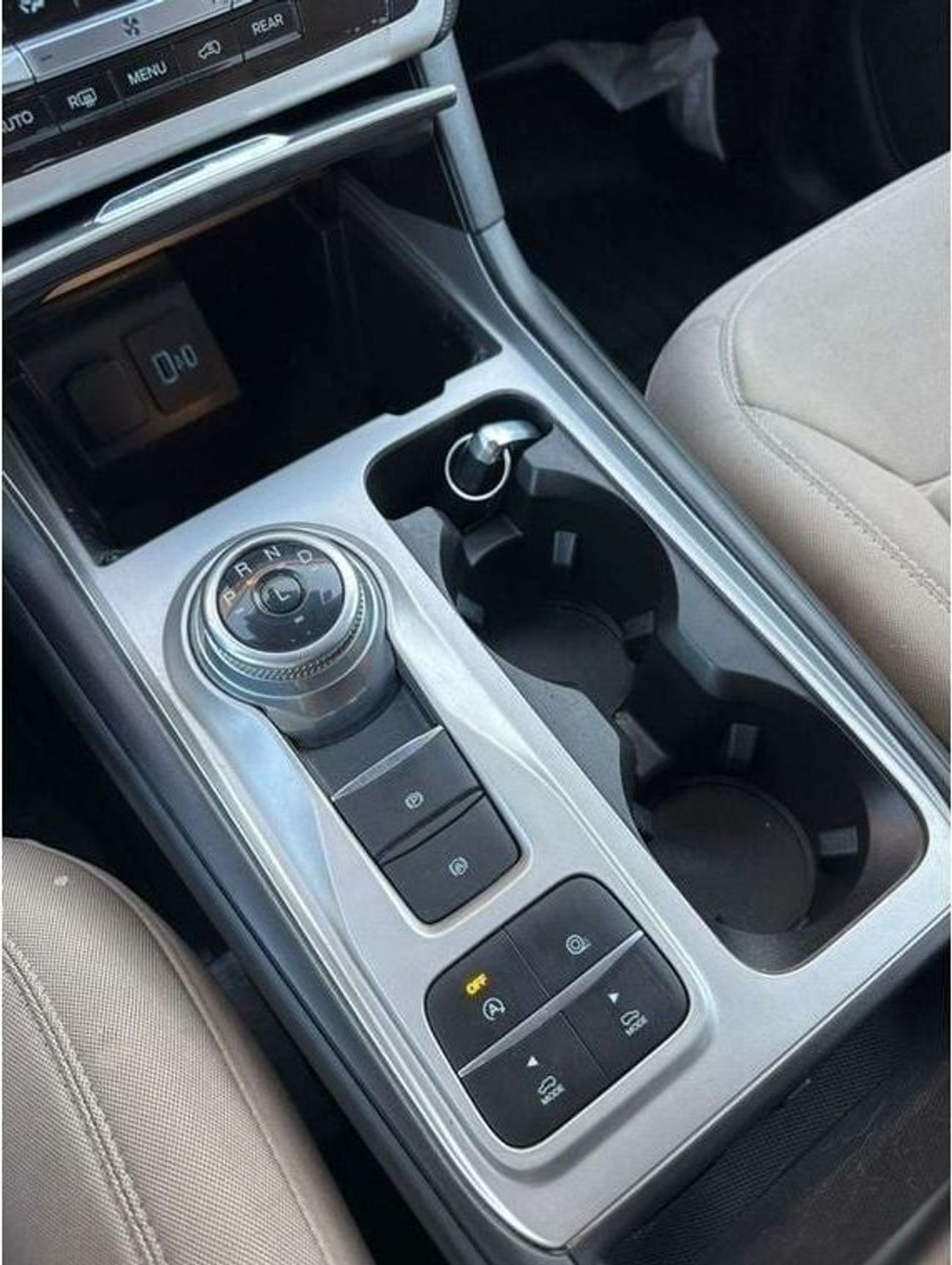 Ford Explorer XLT 200A 2.3L RWD XLT 2.3L 4-cylinder FI Turbo 300 HP | 2021 | 7 Seats | Perfect Condition | 1 Owner