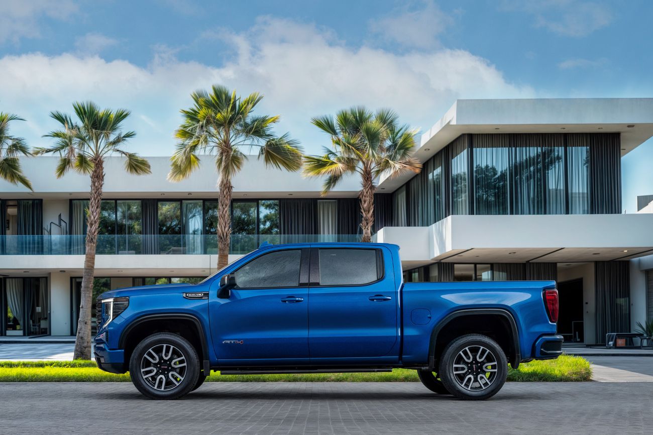 GMC Sierra 5.3L V8 AT4 Crew Cab (AWD)