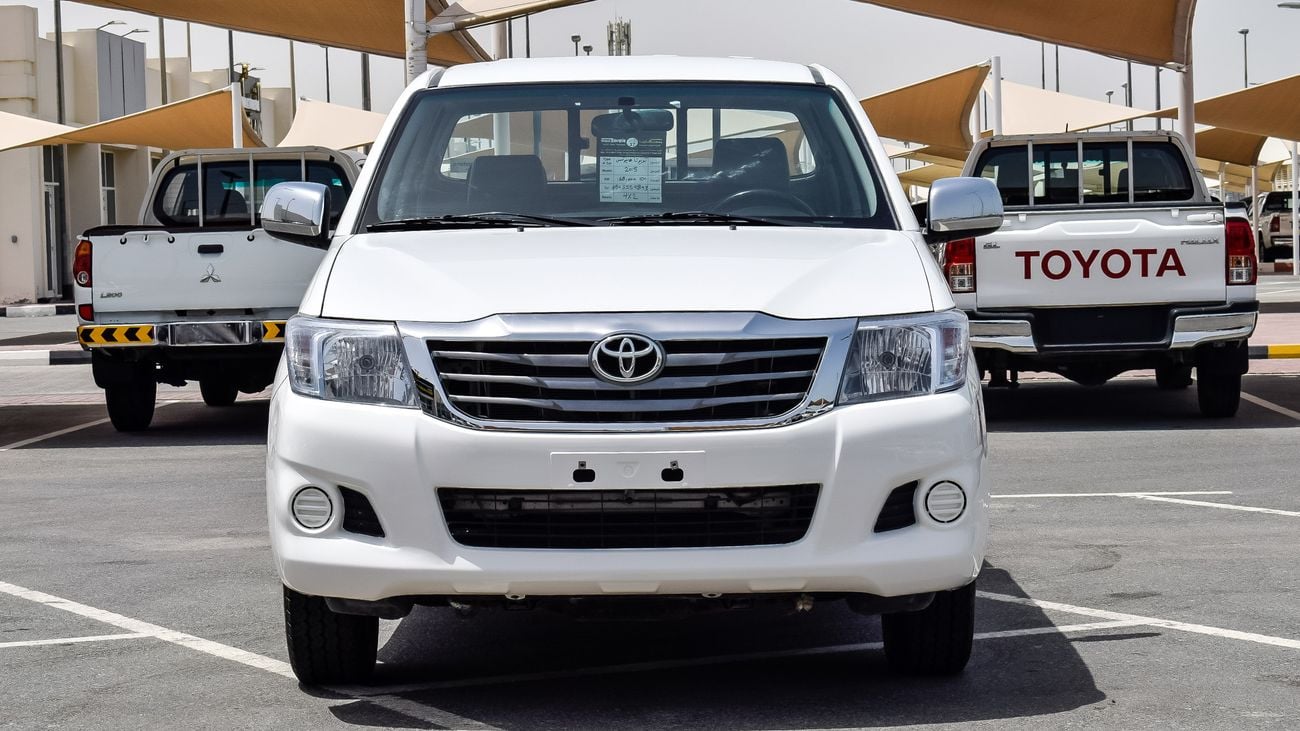 تويوتا هيلوكس TOYOTA HILUX 4X2 PICKUP GL PATROL