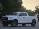 Toyota Tundra Crewmax SR5 5.7L TOYOTA TUNDRA 2011 5.7L V8 // 4X4 // GOOD CONDITION INSIDE OUT SIDE