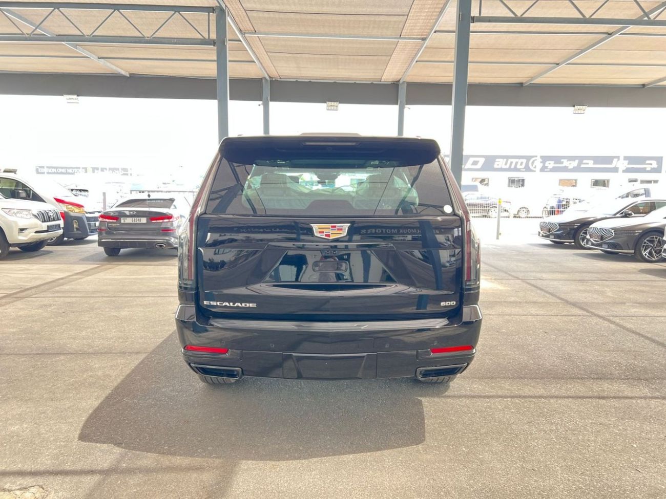 Cadillac Escalade Sport 6.2L 4WD