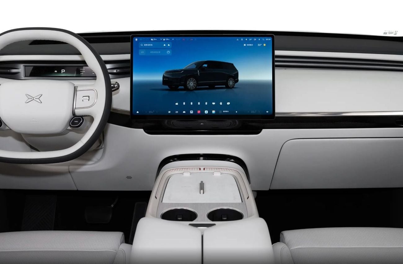 Xpeng Gx PURE ELECTRIC 750 AWD Extended Range 1585 AWD