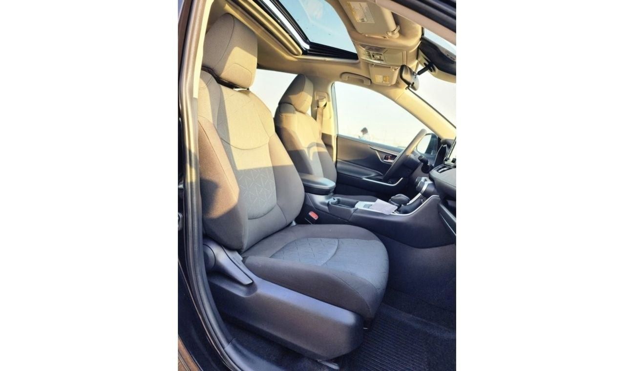 Toyota RAV4 XLE 2.5L Hybrid Toyota RAV4  2021 Full Option