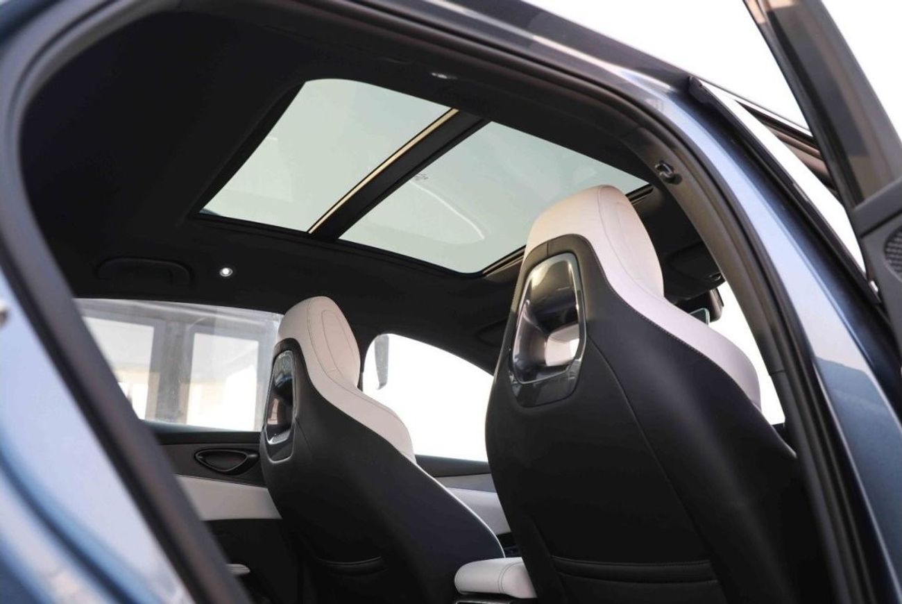 BYD Seal 2024 BYD SEAL 06 DM-i 120KM HONOR 1.5 Plug-in Hybrid - Grey inside Black | Export Only