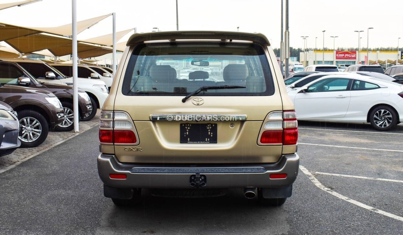 Toyota Land Cruiser GXR. V6