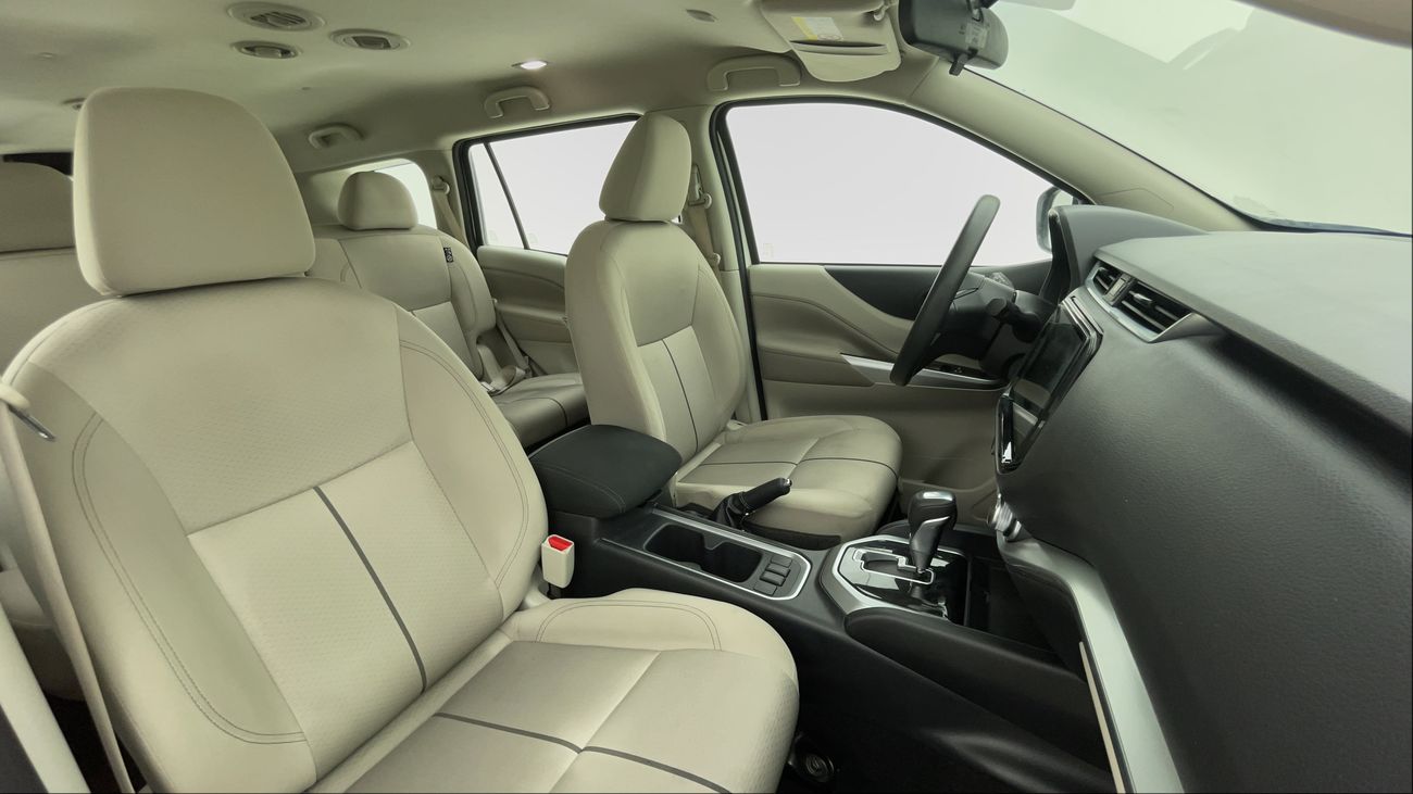 نيسان إكستيرا SE 2.5 | بدون دفعة مقدمة | اختبار القيادة في المنزل