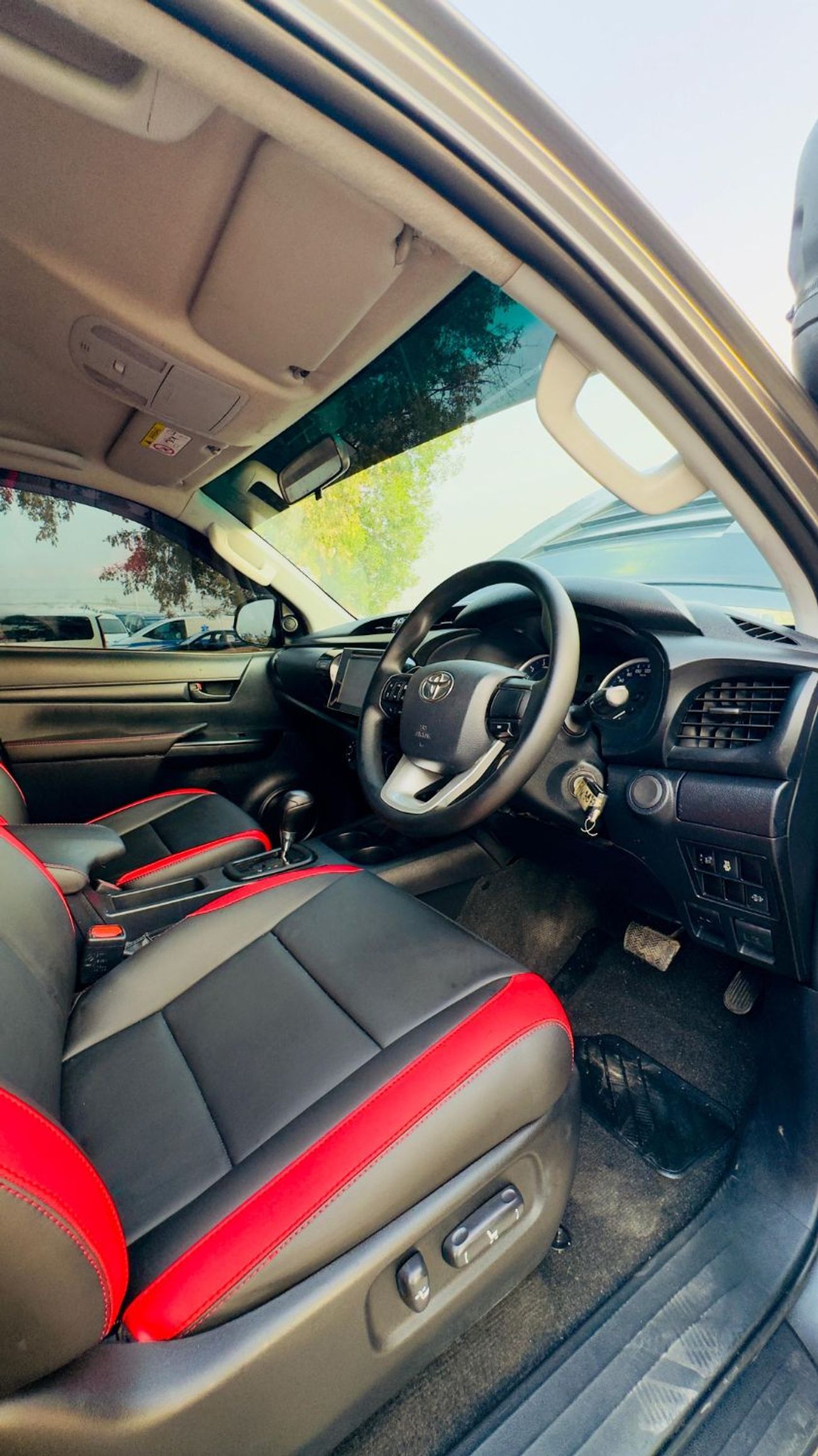 Toyota Hilux MODIFIED PICKUP | OFF-ROAD BUILD | DOUBLE CABIN | AUTOMATIC TRANSMISSION | 2.8L DIESEL ENGINE | 4WD