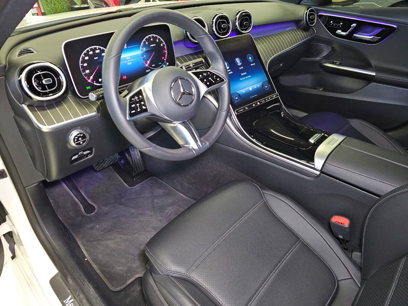 Mercedes-Benz C 200 Premium 2.0L 2024 C200 / 2.0L/ 4100KM Only /3 Years Full Warranty 100k KM