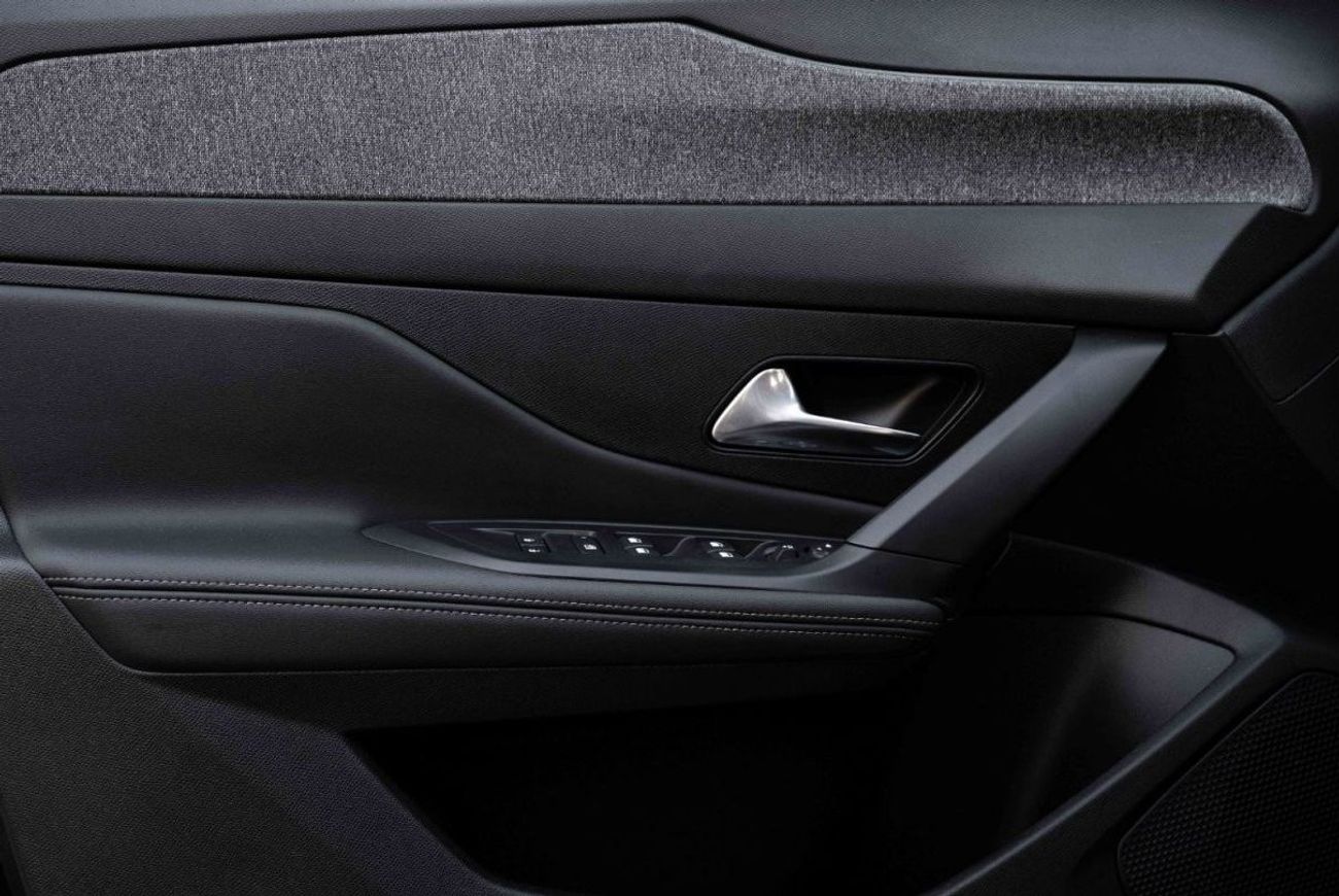 Peugeot 408 408 | 2,252 P.M  | 0% Downpayment | ALLURE 1.6L T