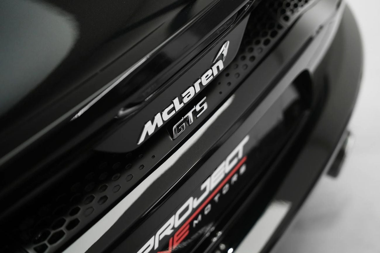 McLaren GT