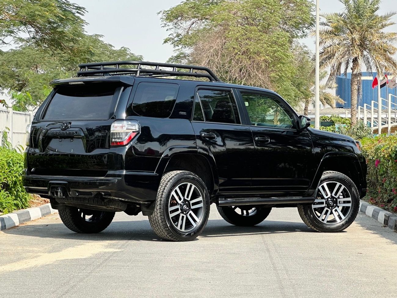 Toyota 4Runner 2018 Model Full Option Premium Very Clean Perfect Condition