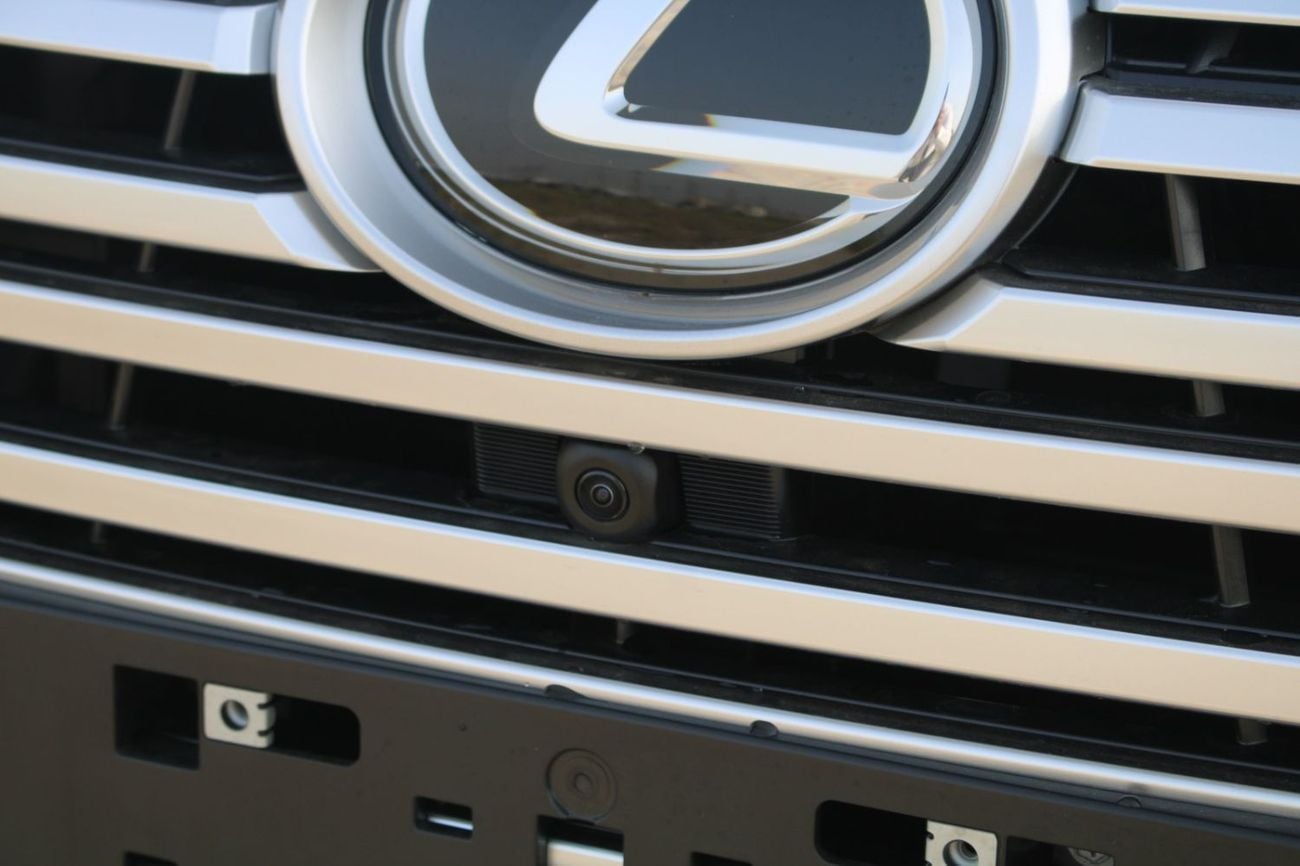 لكزس LX 500  LEXUS LX500D 3.3L DIESEL 5 SEATER AUTO