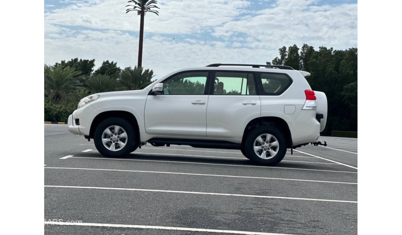 Toyota Prado TX-L MODEL 2013 GCC CAR PERFECT CONDITION INSIDE AND OUTSIDE