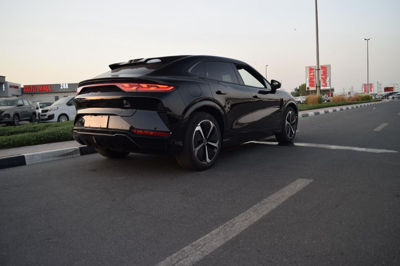BYD Song L 2025 BYD SONG L Excellent inteligent 662 long range (EXPORT PRICE 113000 AED)