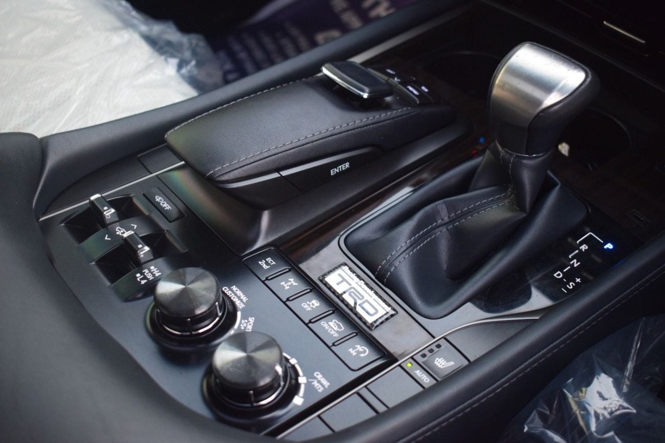 Lexus LX 570 Lexus lx570 model 2020 RHD petrol engine