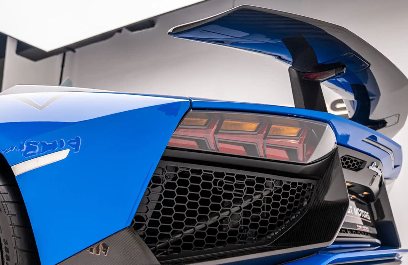 Lamborghini Aventador 6.5L V12 Naturally Aspirated Engine