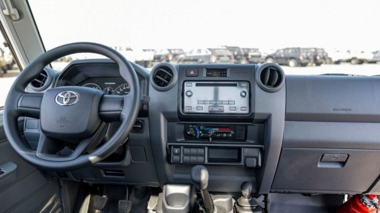 تويوتا لاند كروزر بيك آب LAND CRUISER LC79 SC 4.2L V6 RHD 8 DIESEL 2025