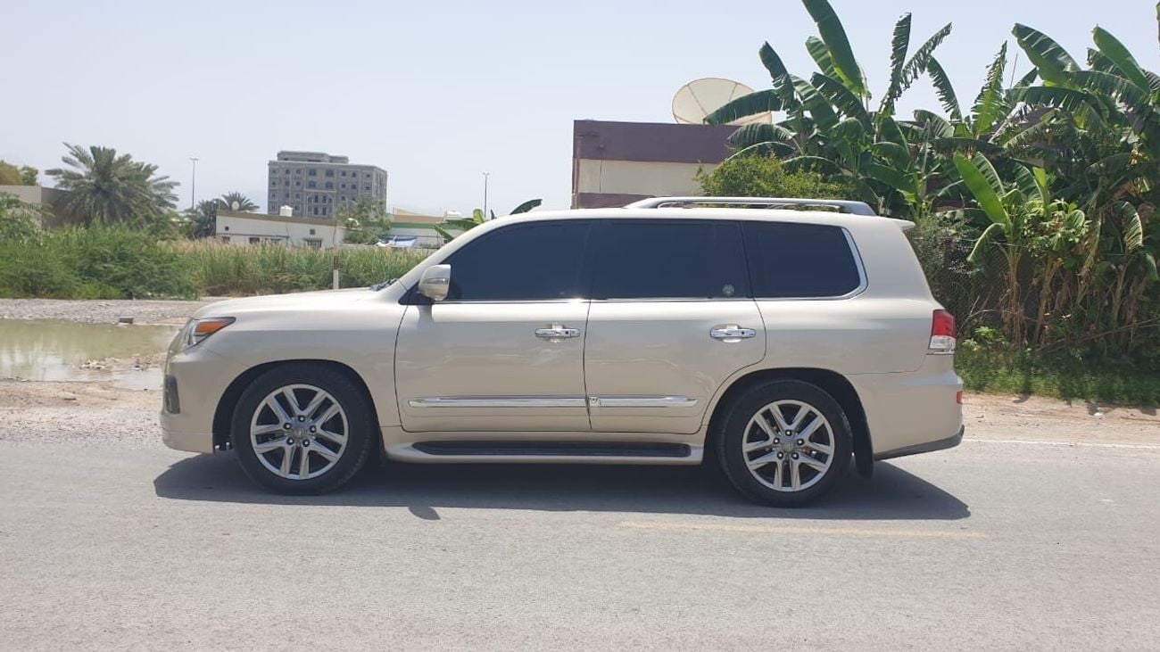 Lexus LX570 PLATINUM