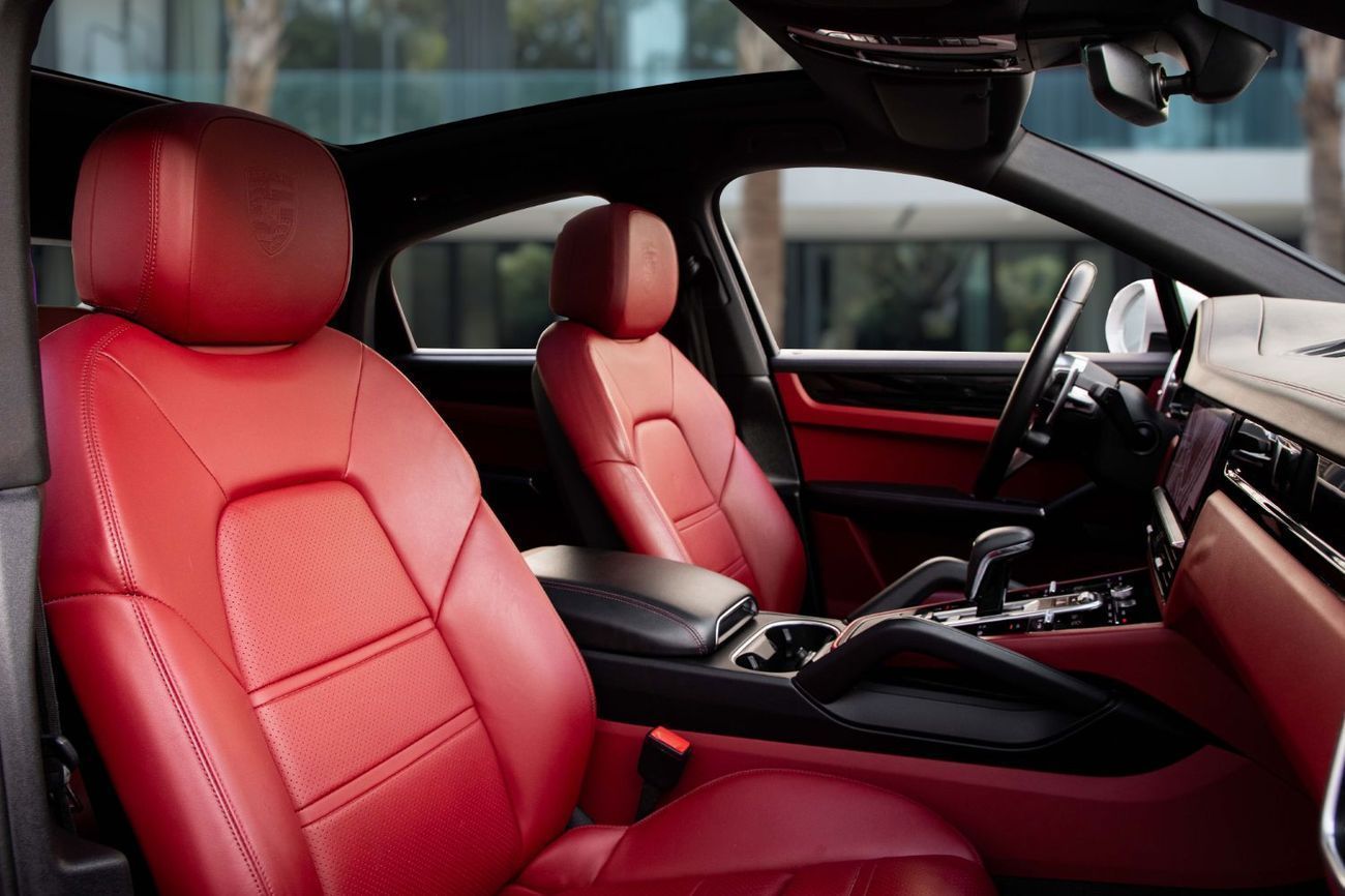 Porsche Cayenne COUPE | 4,093 P.M  | 0% Downpayment | PORSCHE MAINTAINED!