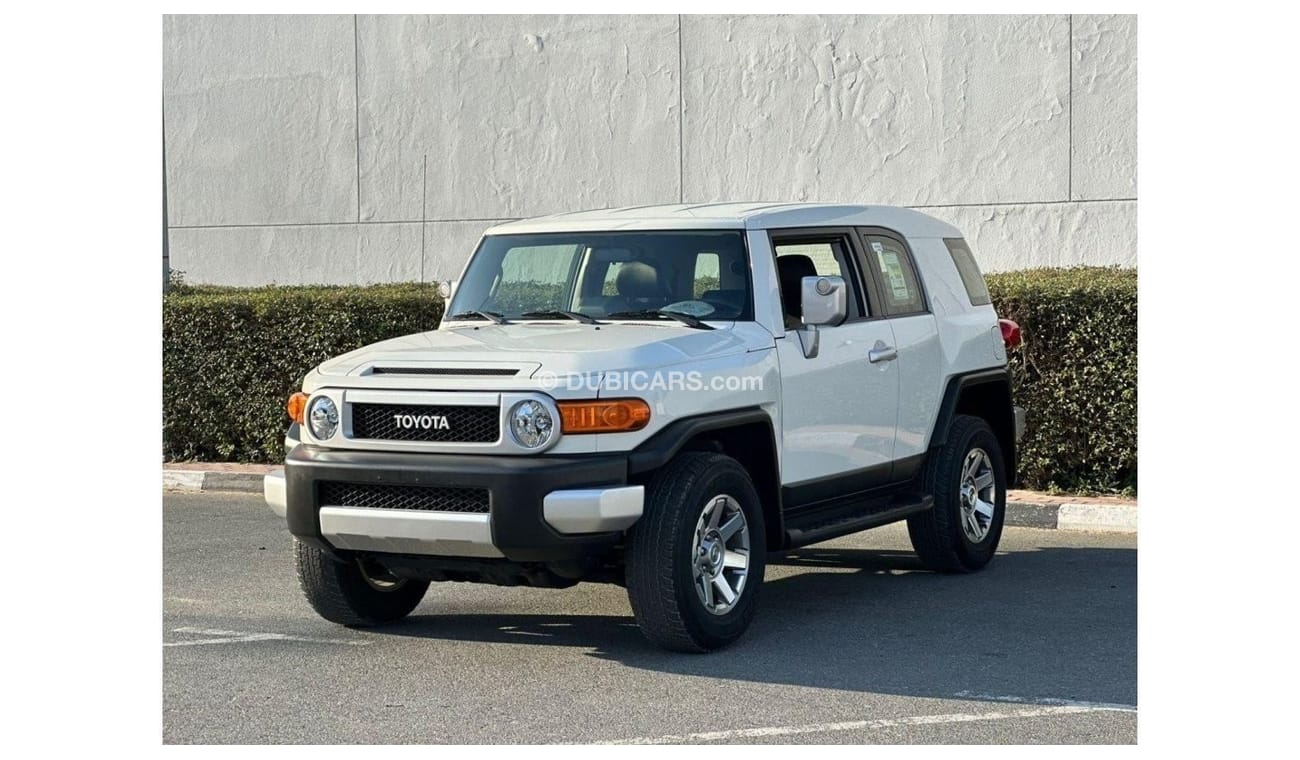 Toyota FJ Cruiser GXR GCC SPEC UNDER WARRANTY