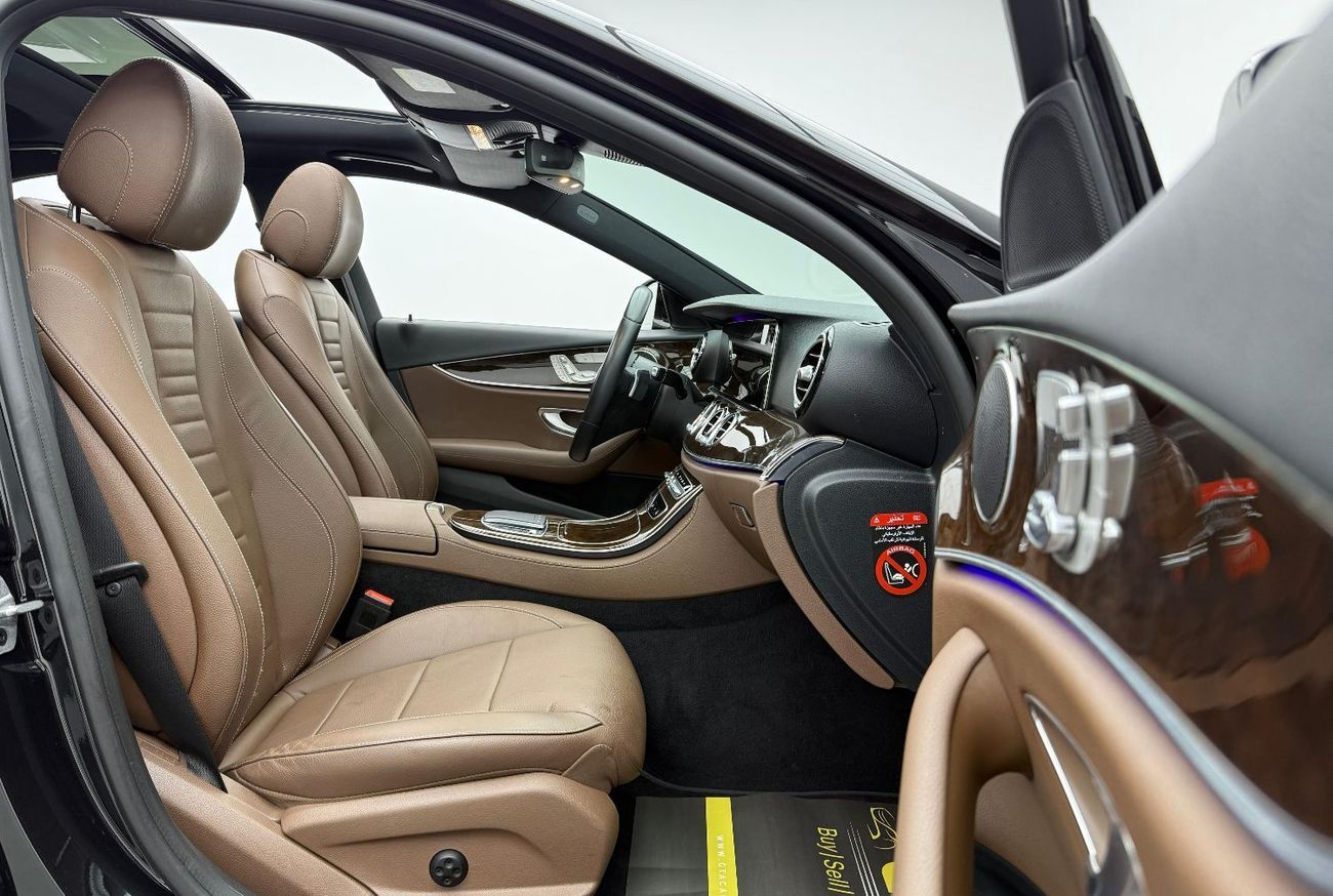 مرسيدس بنز E300 Premium 2.0L 2021 Mercedes Benz E300, 2027 Mercedes Warranty, Full Mercedes Service History, Low Km,