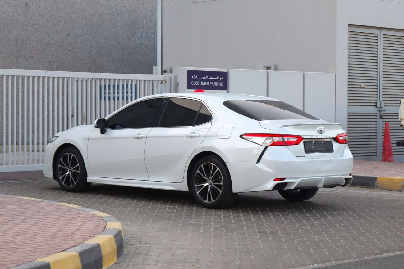 Toyota Camry SPORT