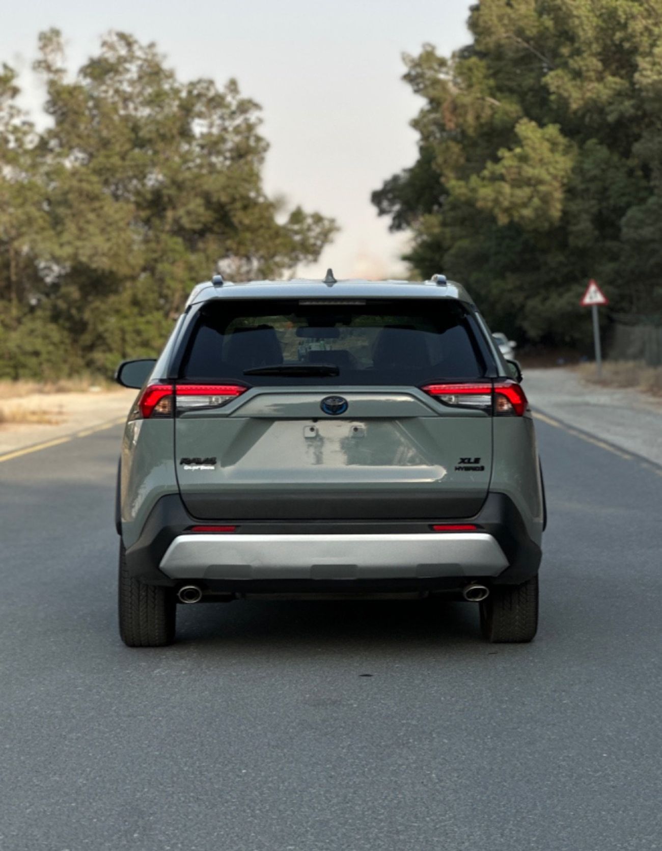 تويوتا راف ٤ VXR HEV 2.5L (219 HP) 4WD