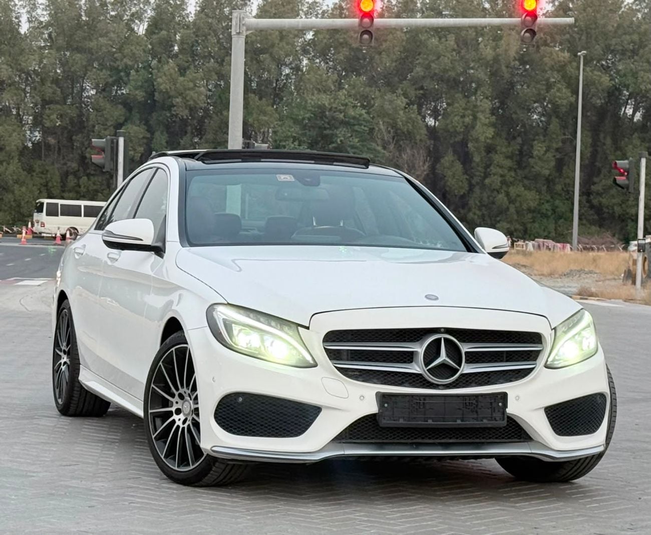 Mercedes Benz C200