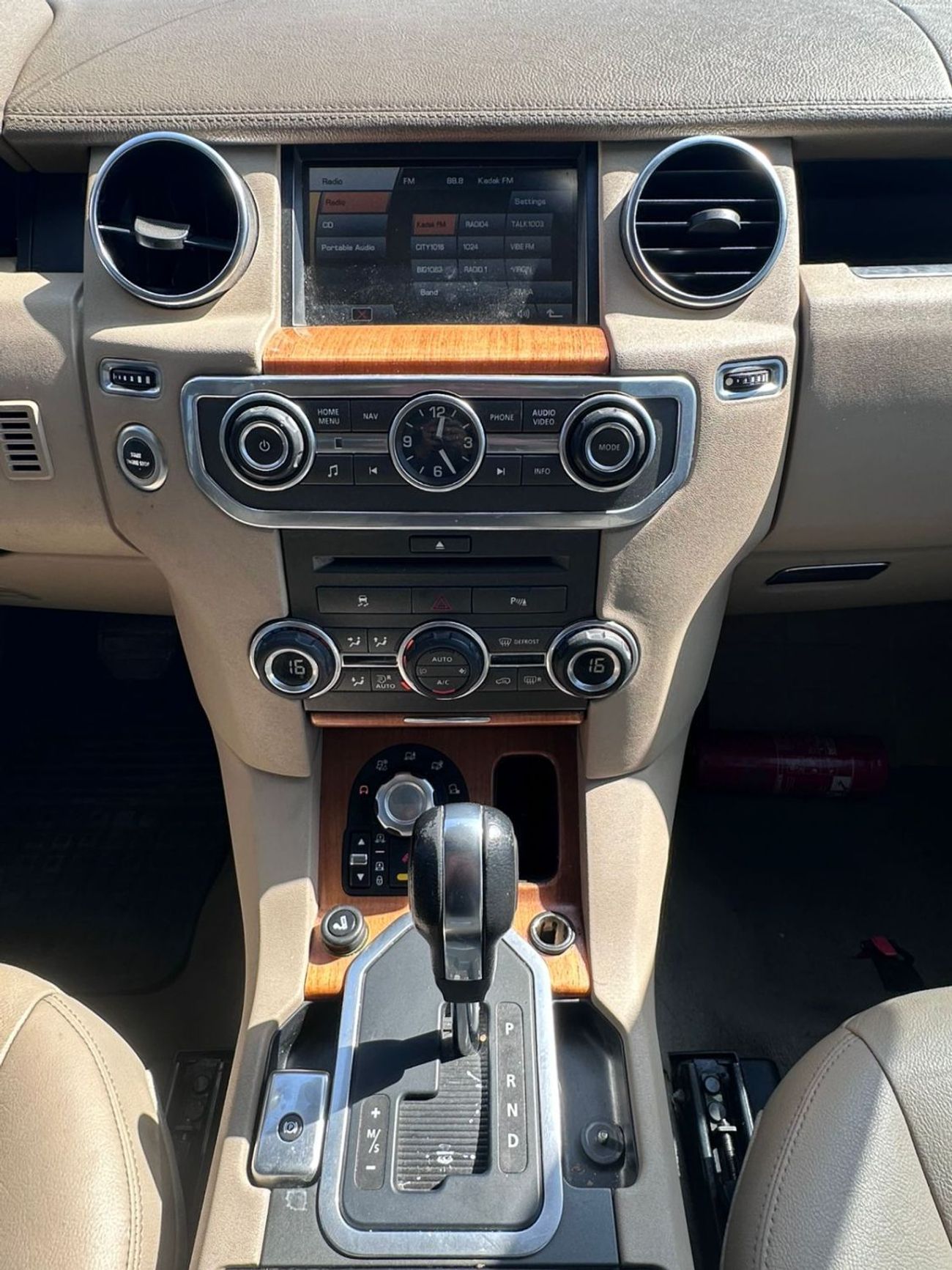 لاند روفر دسكفري LR4