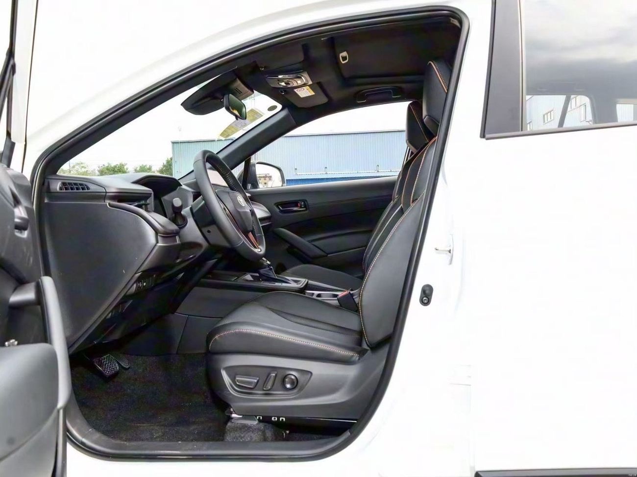 تويوتا كورولا كروس Toyota Corolla cross 2026 2.0L smart electric hybrid dual engine elite edition