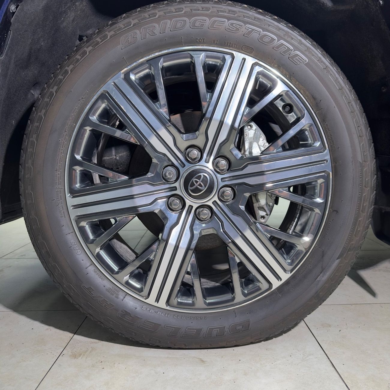 Toyota Sequoia Capstone