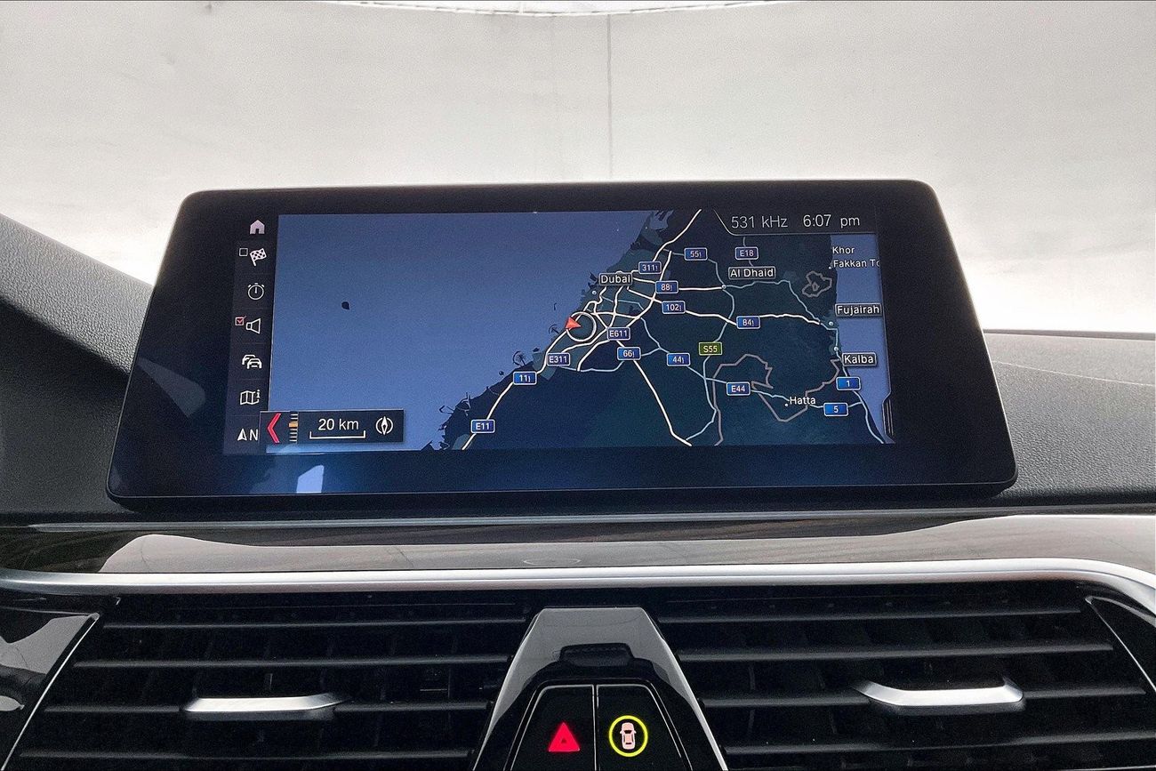 بي أم دبليو 520i M Sport | عرض العيد الحصري | خالية من أضرار الفيضانات