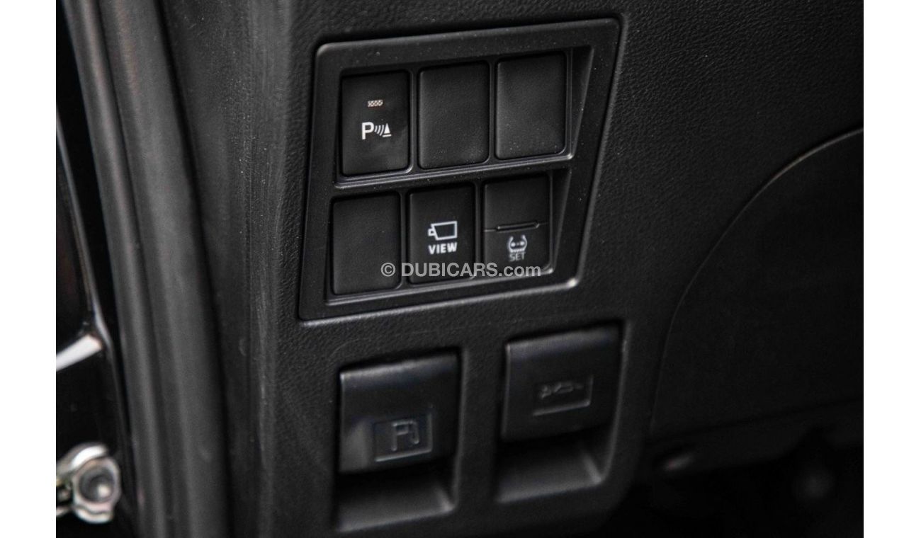 تويوتا هيلوكس 2023 Toyota Hilux 4x4 DC 2.8L GR Sport Diesel AT - Black inside Black